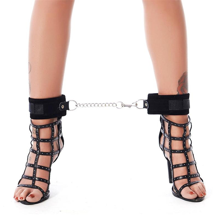 Complete Restraint Set Black