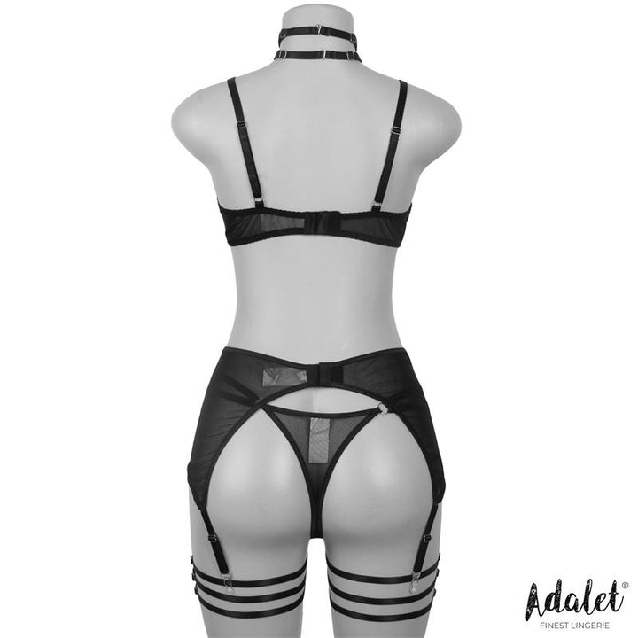 Brynn 5 Pcs Set with Garter